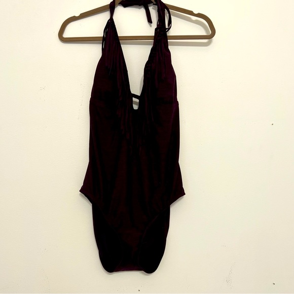 TARGET - one piece swim suit - Picture 1 of 4